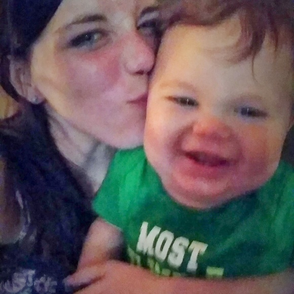 Meet your Posher, Rena - Picture 3 of 8